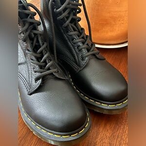 NEW Womens Dr Martens 1460 Pascal Virginia Boots EU size 38 UK size 5 US size 7